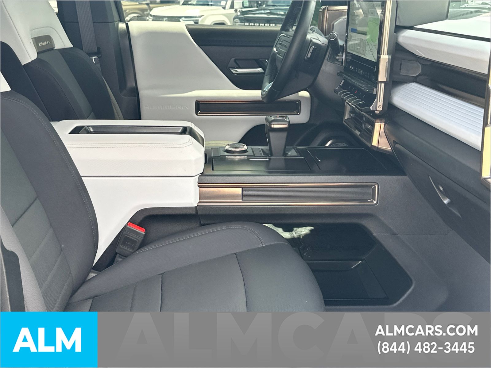 Used 2025 Black GMC 2X image 15