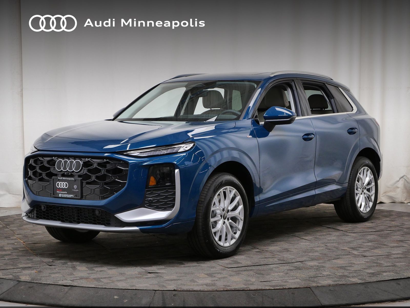 Malpelo Blue Metallic 2026 Audi Q3 SUV / Crossover All-Wheel Drive 7-Speed Automatic