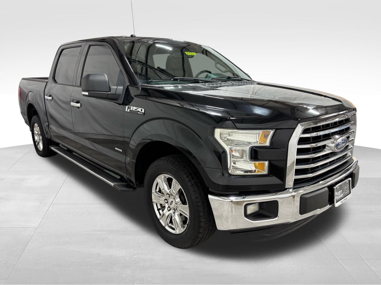 Used Car 2016 Ford F-150  Xlt For Sale Under $20,000 In Austin, Texas