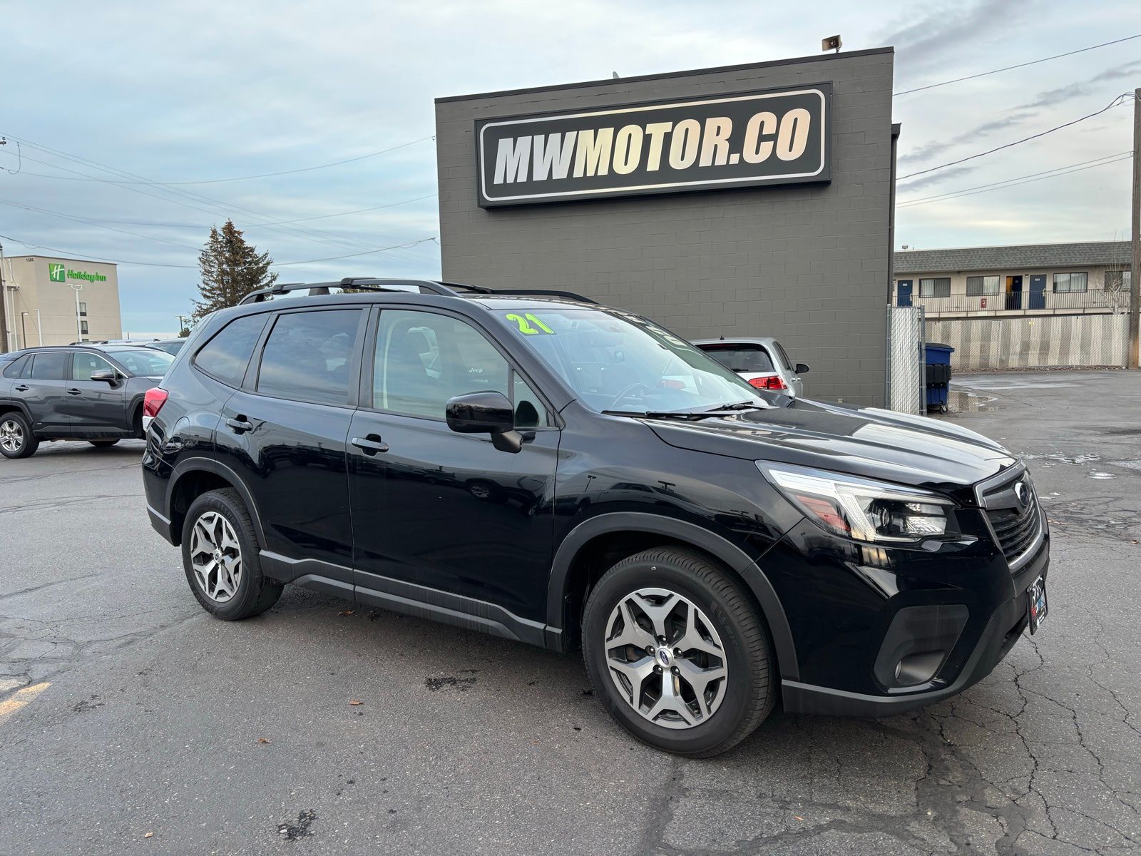 2021 Subaru Forester Premium's photo
