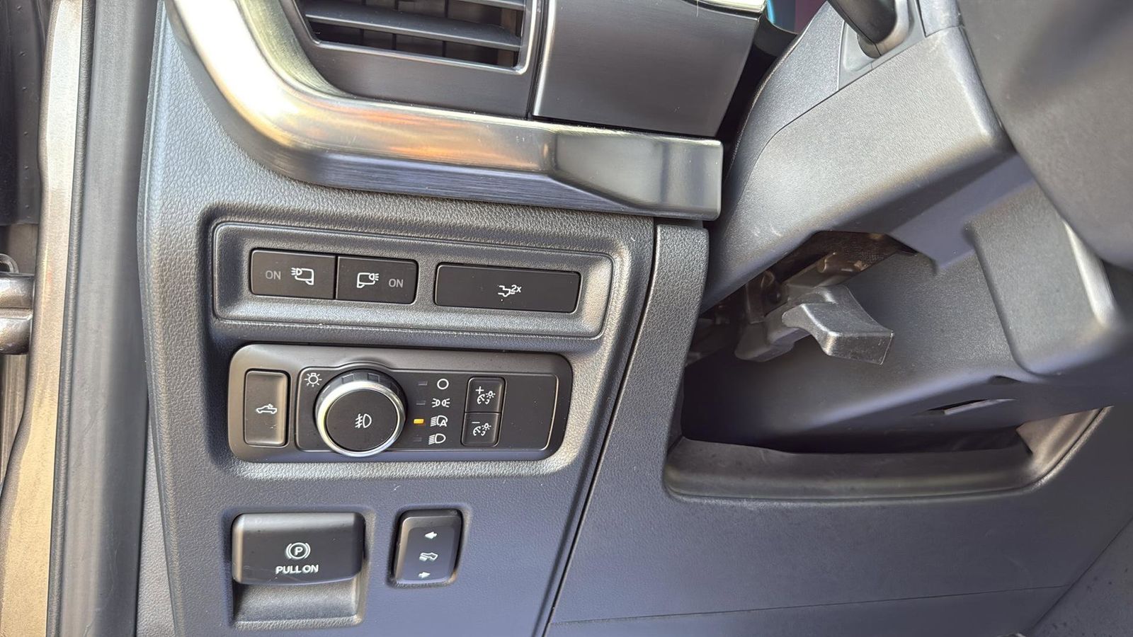 Used Car 2022 Ford F-150  Lariat For Sale Under $40,000 In Austin, Texas