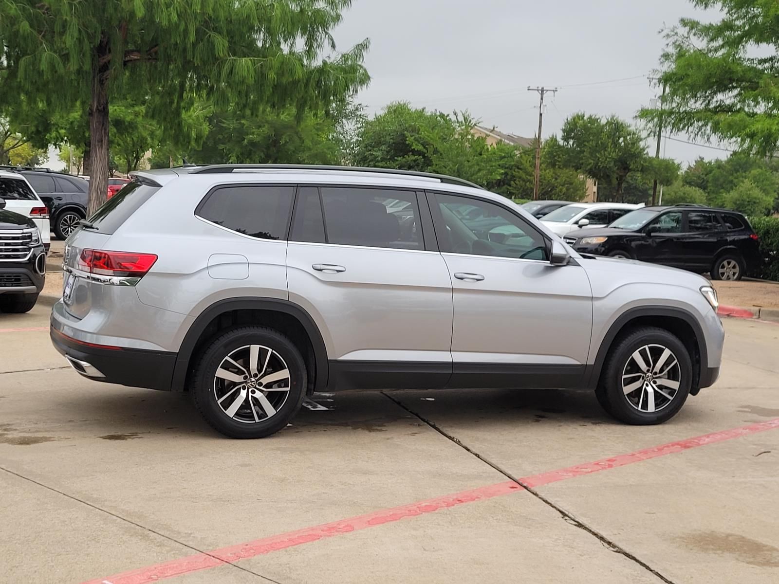 used 2023 Volkswagen Atlas car, priced at $21,000