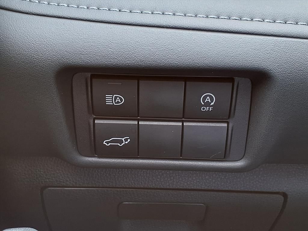 2025 Toyota Highlander XLE  at Don McGill Toyota