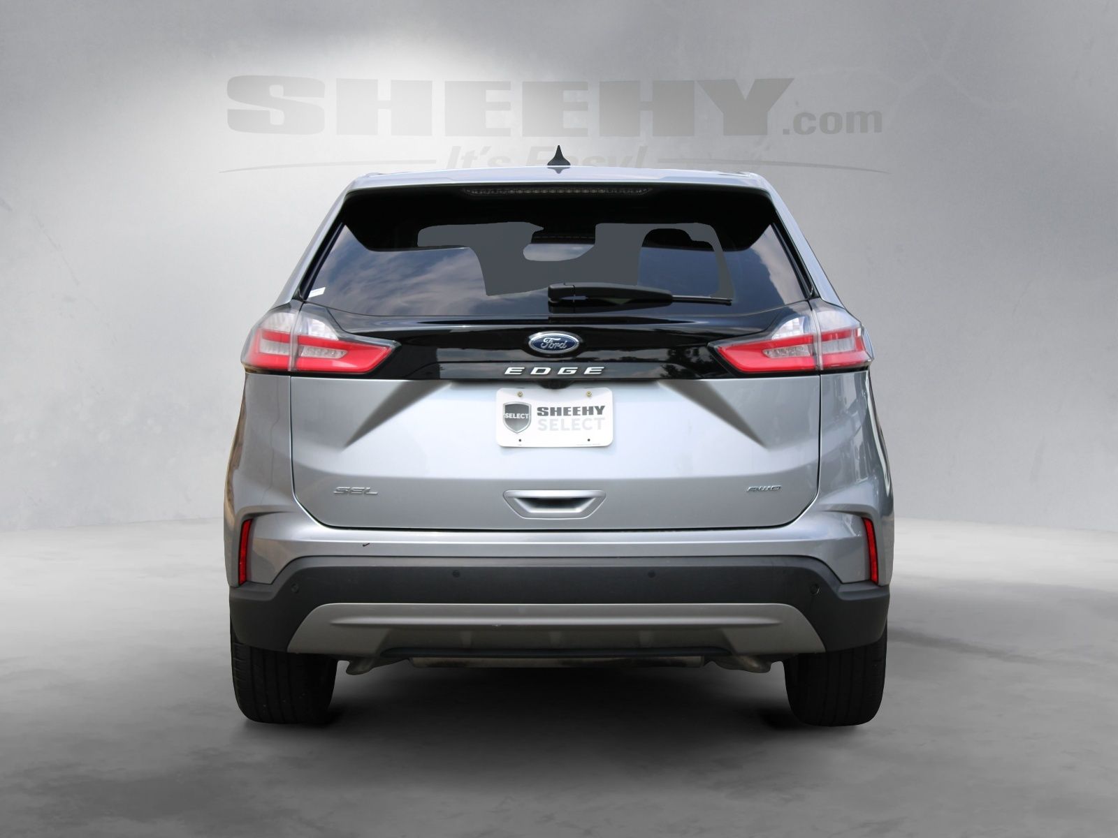 Used 2023 Silver Ford SEL image 12