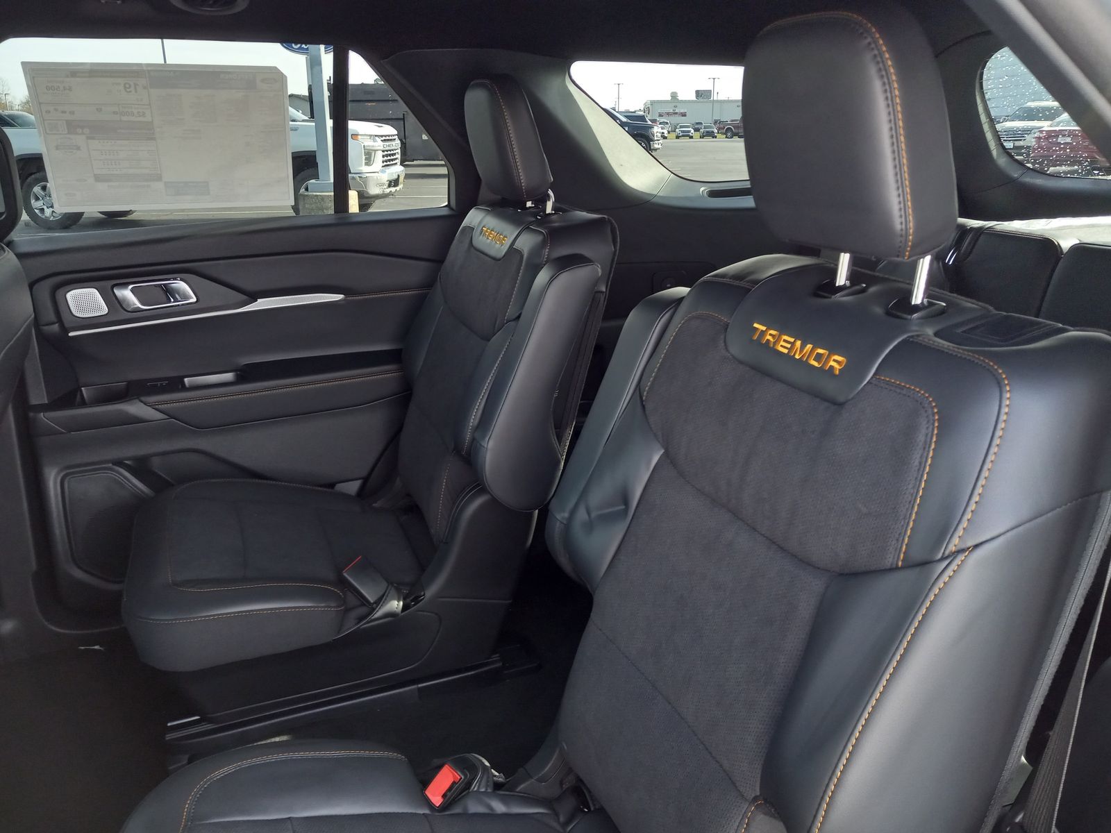 2026 Ford Explorer image 12