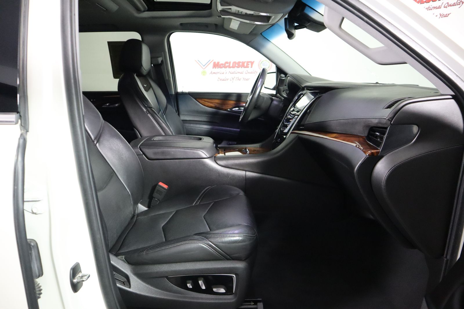 2015 Cadillac Escalade Premium photo