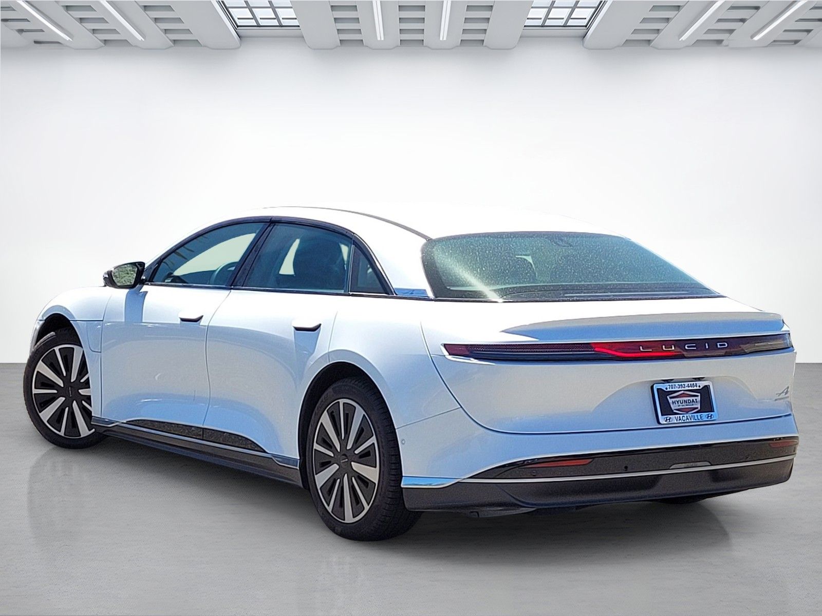2025 Lucid Air Touring - Photo 14