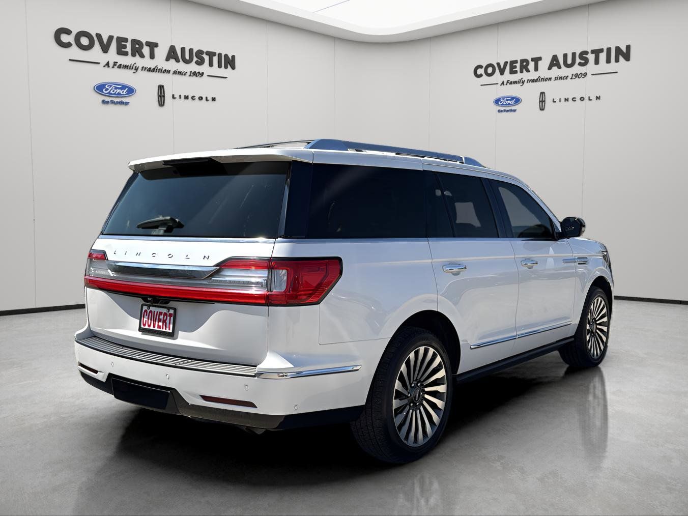 Used Car 2019 Lincoln Navigator  Reserve For Sale Under $35,000 In Austin, Texas