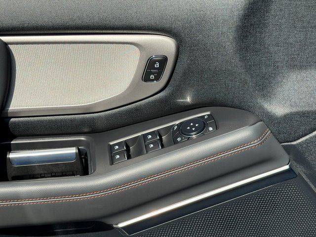 Certified Used 2025 Agate Black Metallic Ford Active image 27