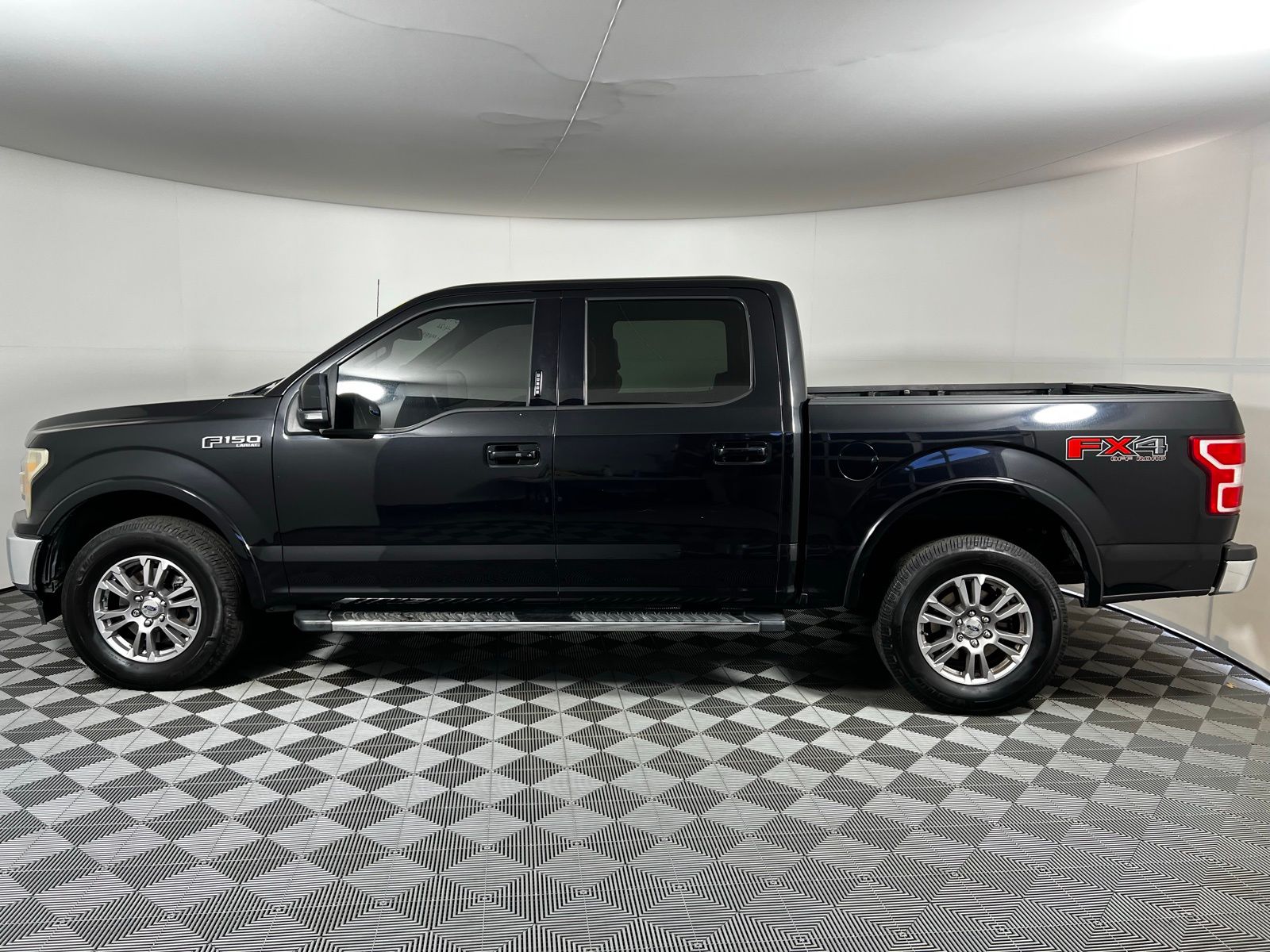 Thumbnail: 2019 Ford F-150 - 8