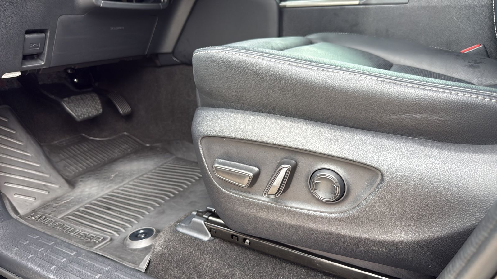 Used Car 2025 Toyota Land Cruiser  Base For Sale Under $80,000 In Austin, Texas