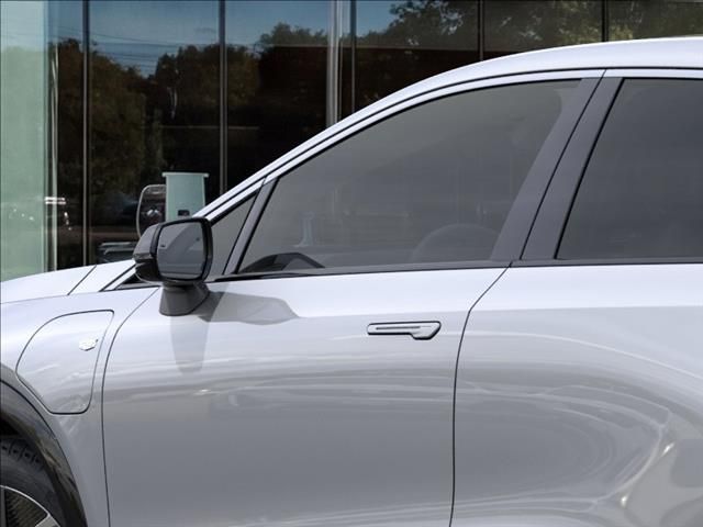 2026 Cadillac OPTIQ Luxury - 11