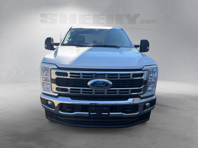 Certified Used 2025 Oxford White Ford XLT image 17