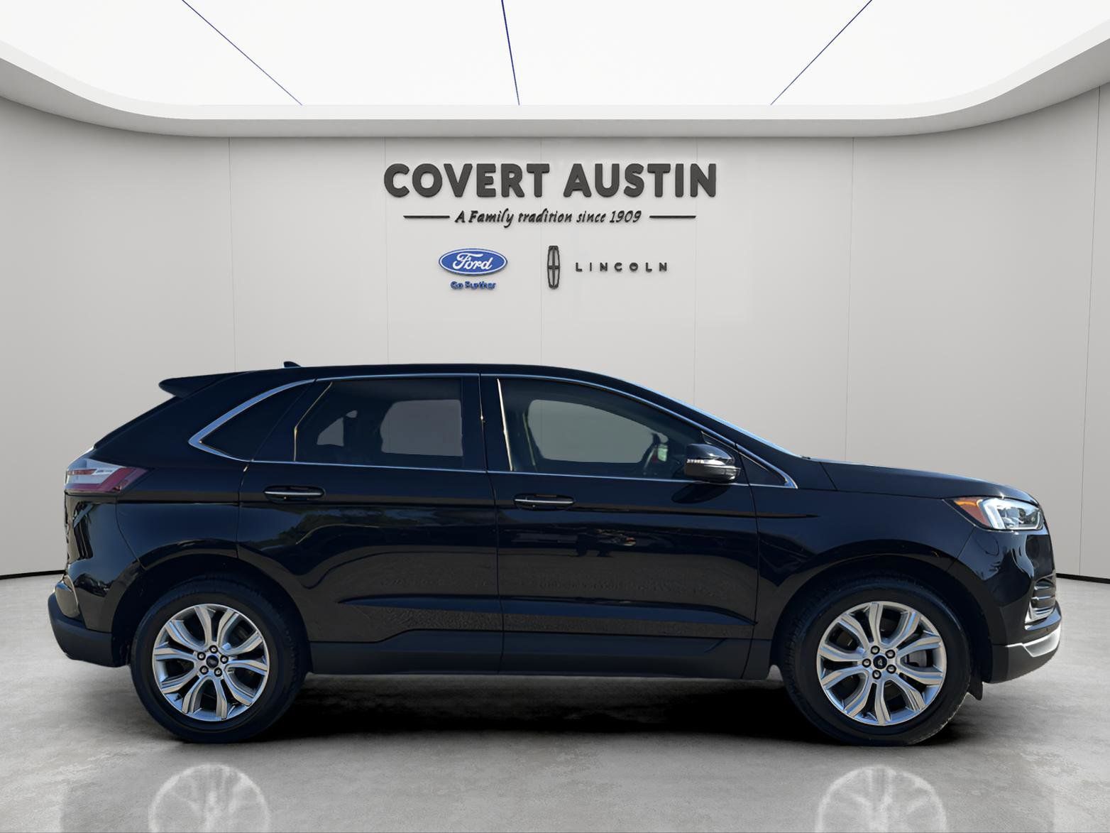 Used Car 2022 Ford Edge  Titanium For Sale Under $25,000 In Austin, Texas