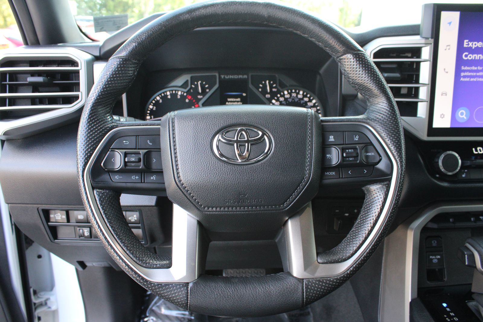 Used 2025 White Toyota SR5 image 55