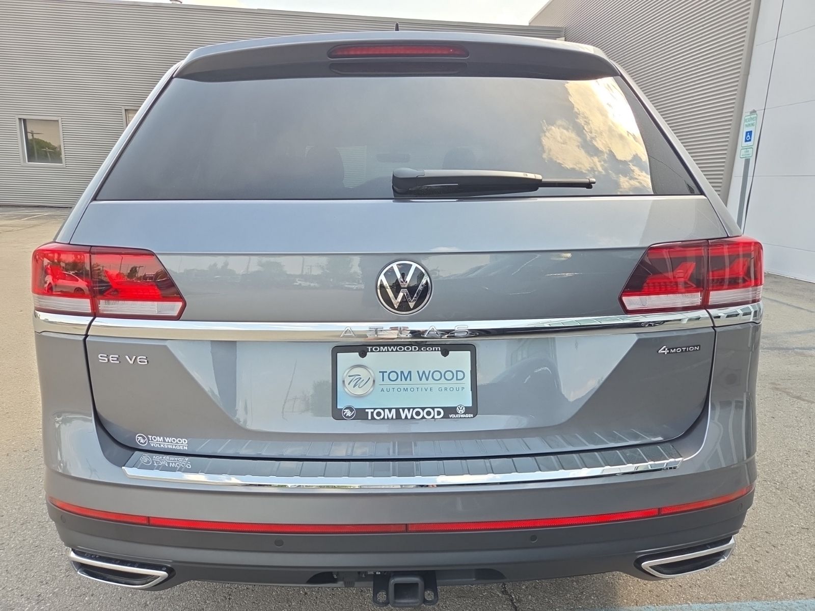 used 2023 Volkswagen Atlas car, priced at $31,250