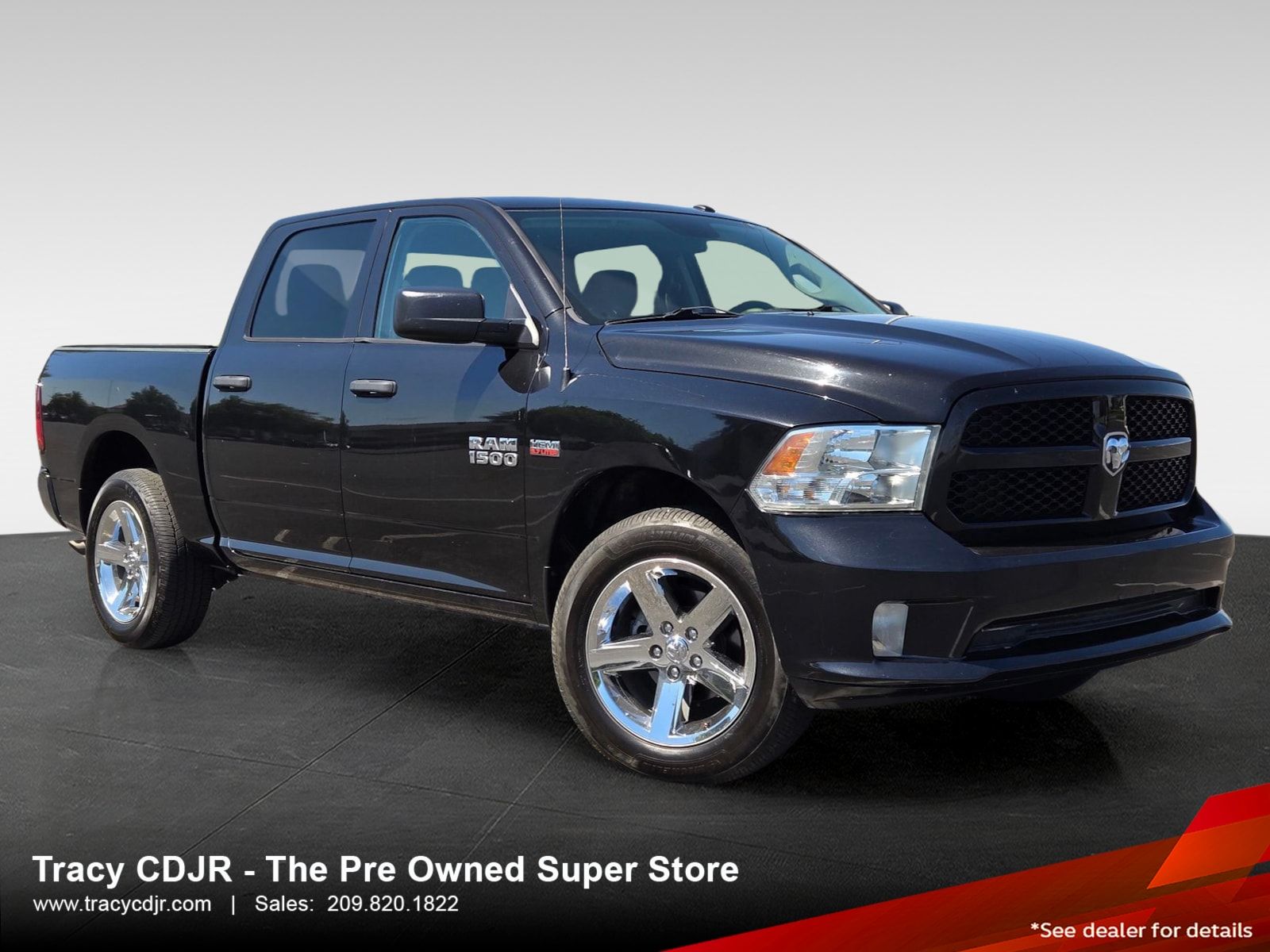 Brilliant Black Crystal Pearlcoat 2018 RAM 1500 Express Crew Cab RWD Pickup Truck 4X2 8-Speed Automatic