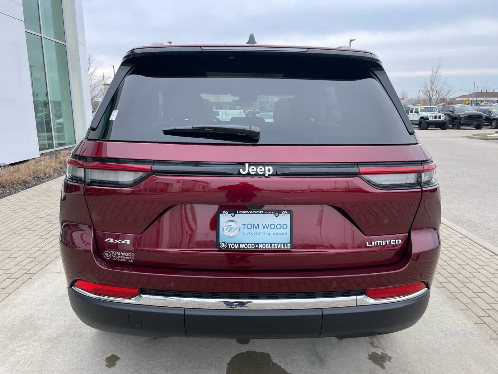 used 2025 Jeep Grand Cherokee car, priced at $41,250