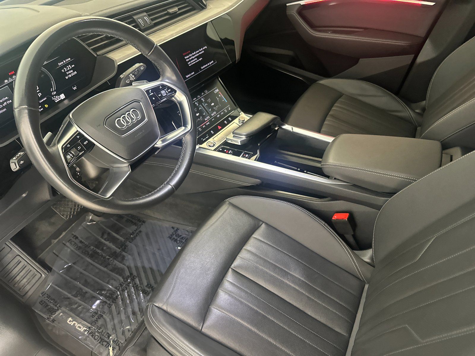 2024 Audi Q8 e-tron Premium Plus — foto completa 10 de 27