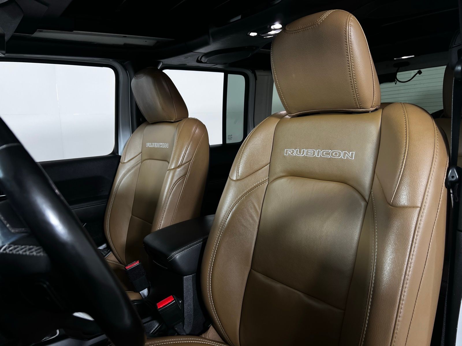 Thumbnail: 2021 Jeep Wrangler - 11