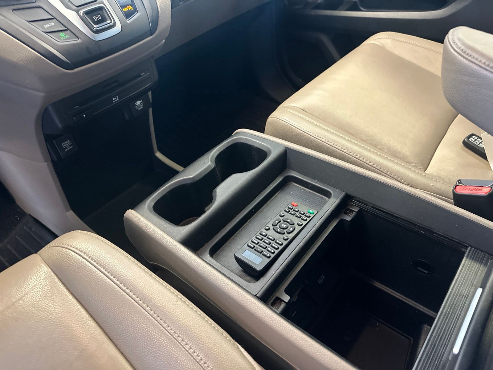 Used 2018 Forest Mist Metallic Honda EX-L image 19