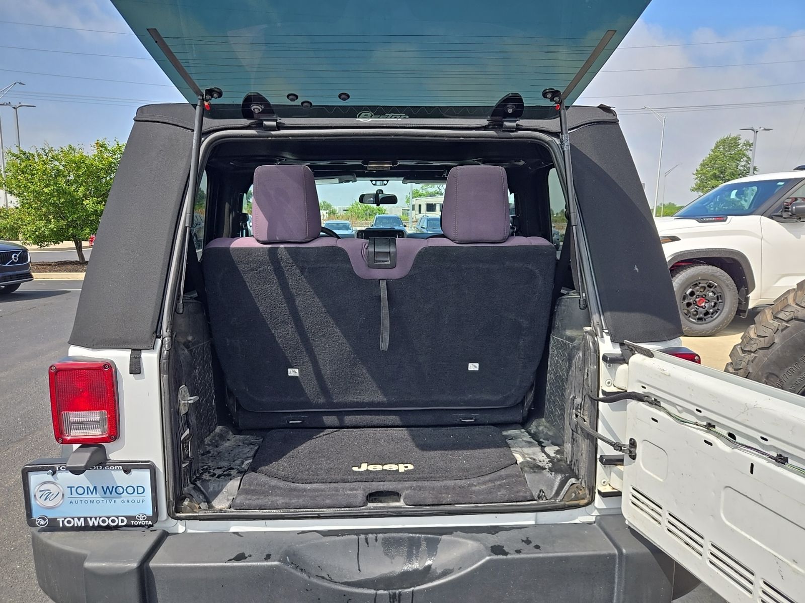 used 2014 Jeep Wrangler car, priced at $12,949