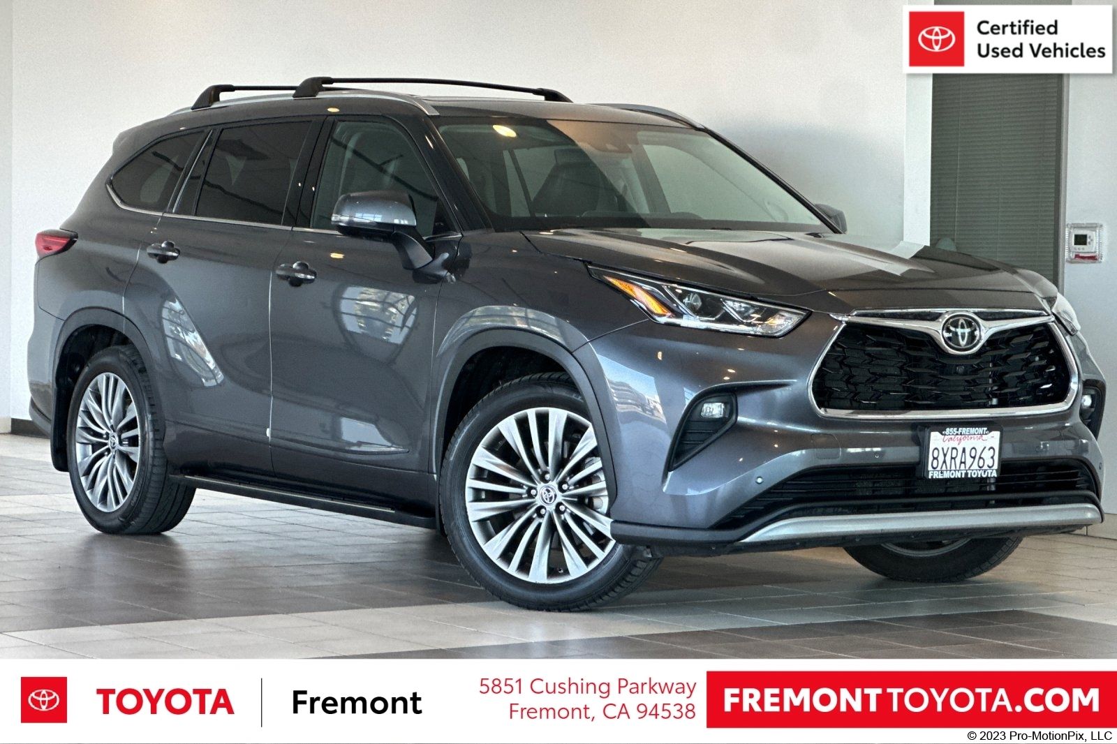 Magnetic Gray Metallic 2021 Toyota Highlander SUV / Crossover All-Wheel Drive 8-Speed Automatic
