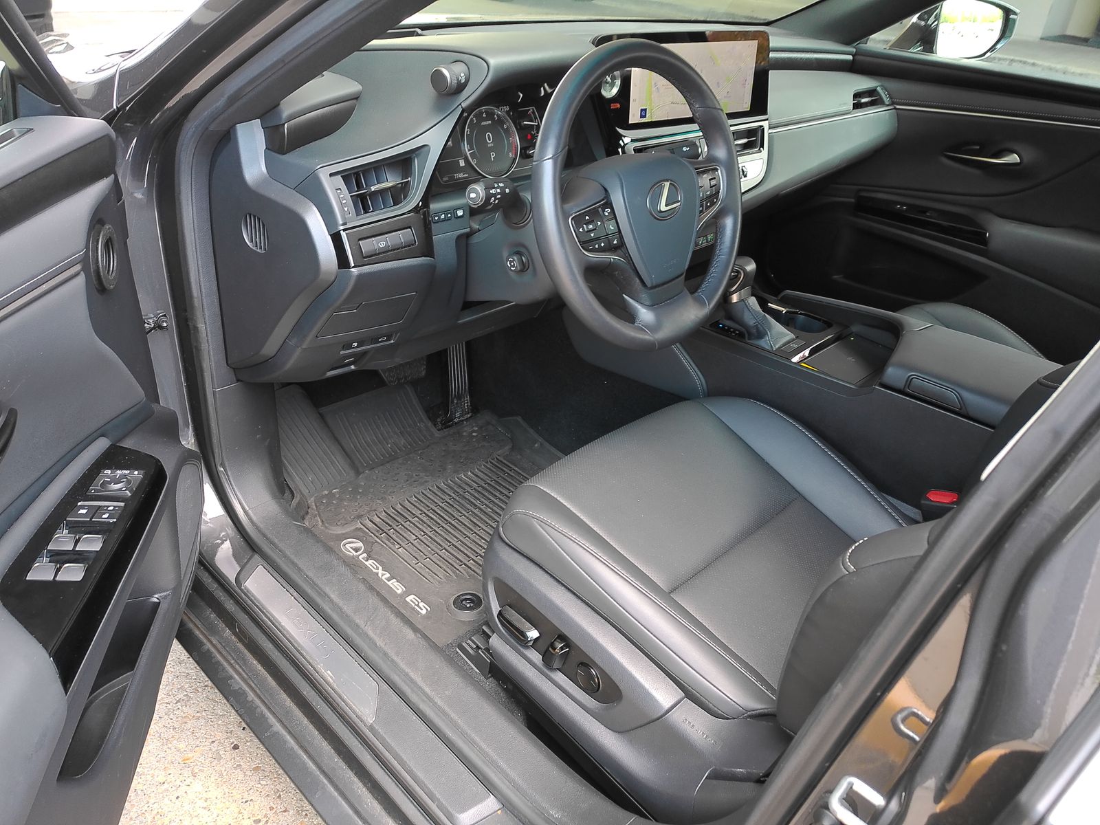 Used 2025 Gray Lexus 350 image 25
