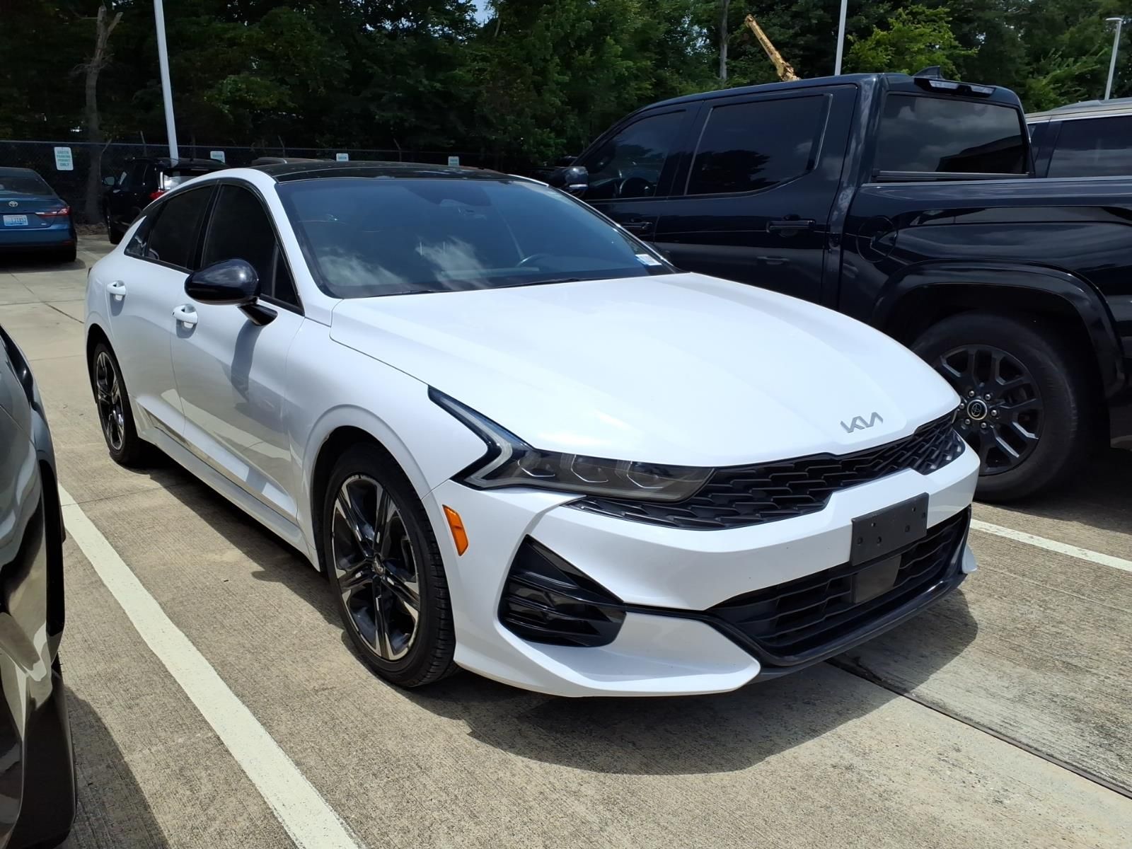 2024 Kia K5 GT-Line White at Community Toyota