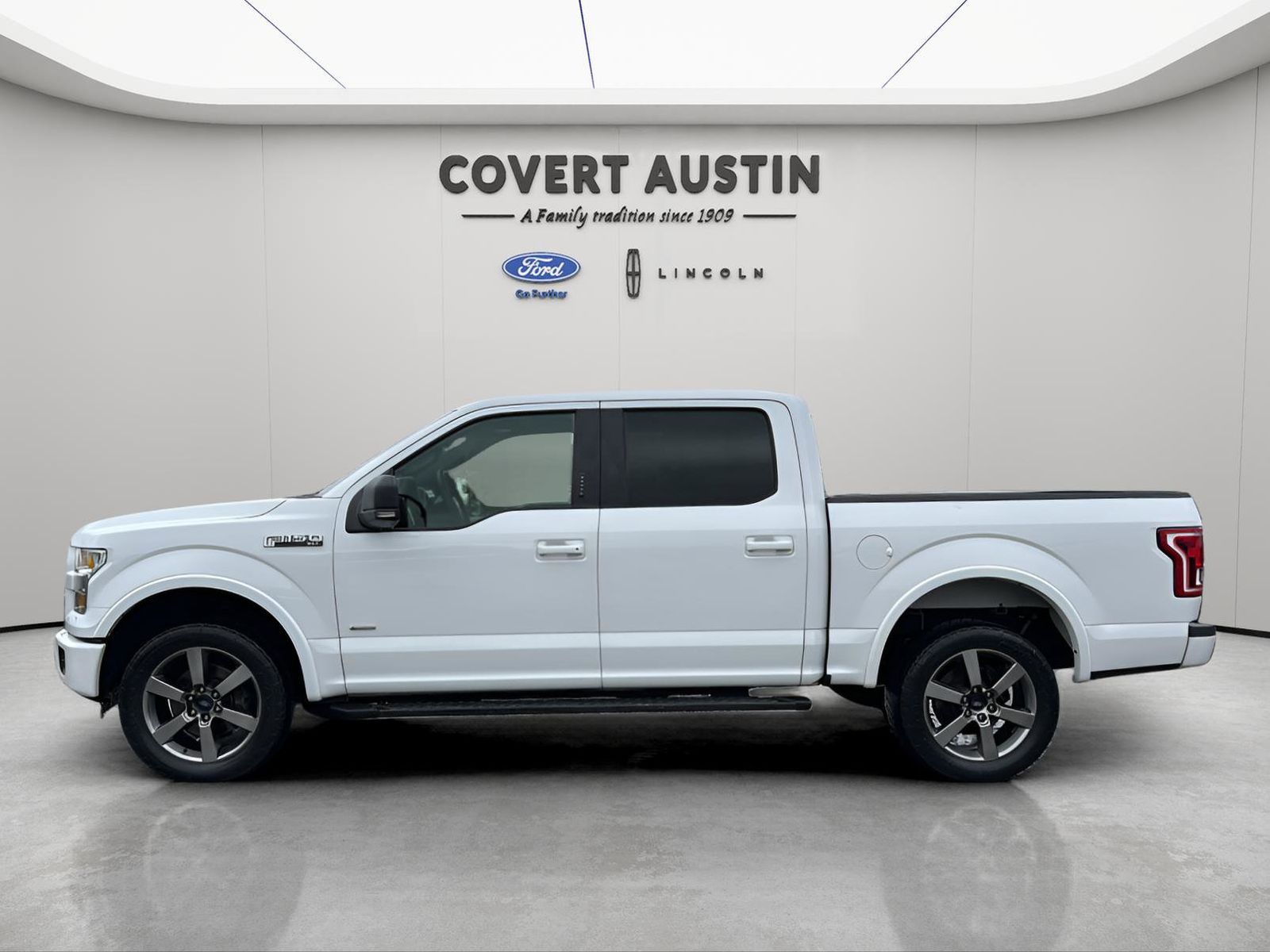 Used Car 2016 Ford F-150  Xlt For Sale Under $25,000 In Austin, Texas