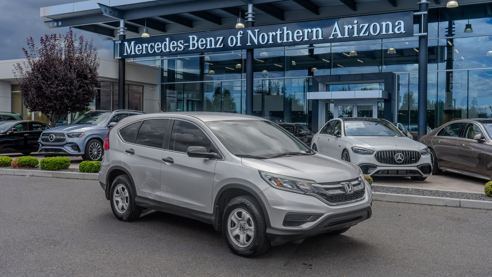 2016 Honda CR-V LX — full photo 1 of 34