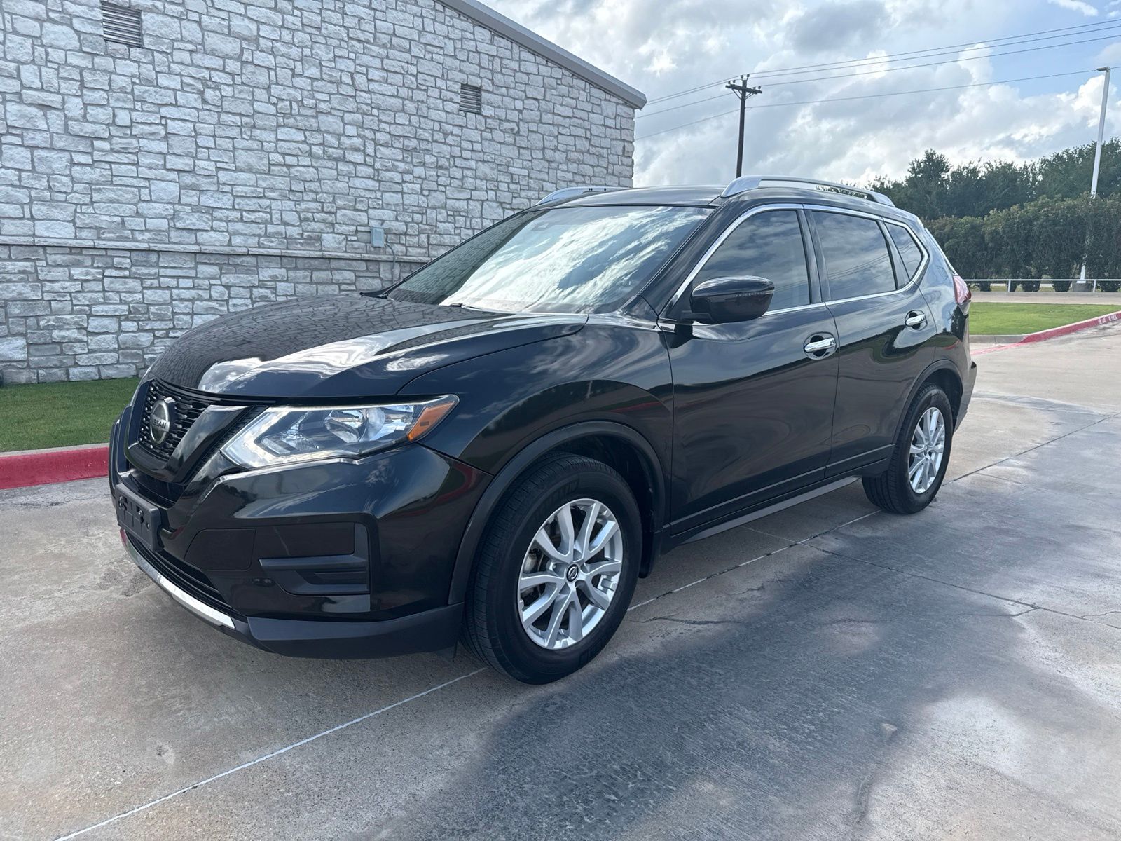 Gray (Magnetic Black Pearl) 2019 Nissan Rogue SUV / Crossover Front-Wheel Drive Continuously Variable Transmission