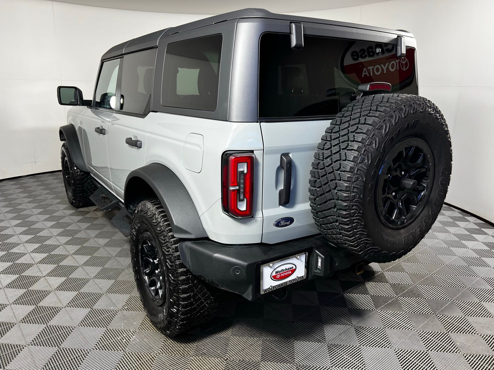 Thumbnail: 2024 Ford Bronco - 7