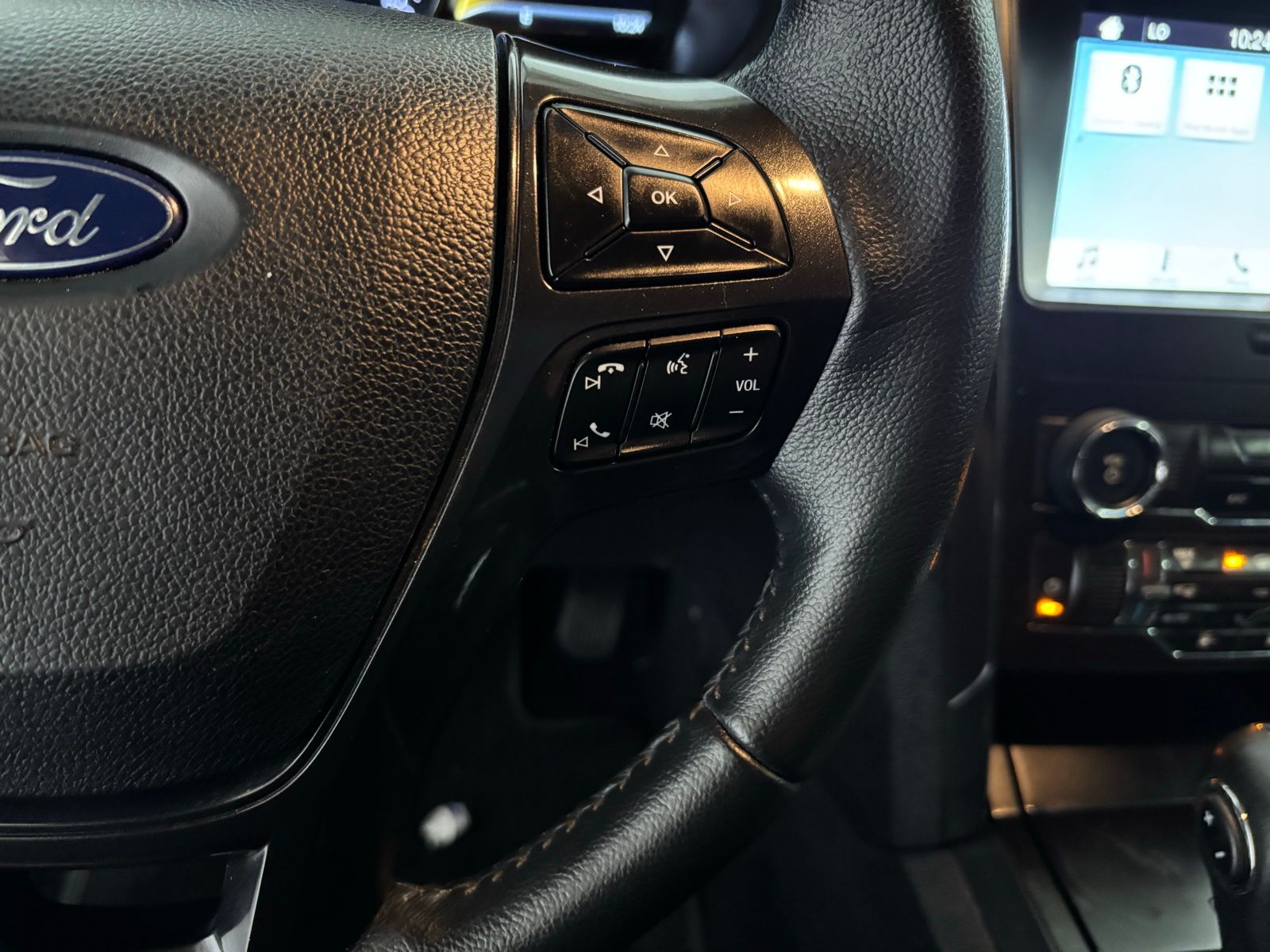 Used Car 2019 Ford Explorer  Xlt For Sale Under $15,000 In Austin, Texas