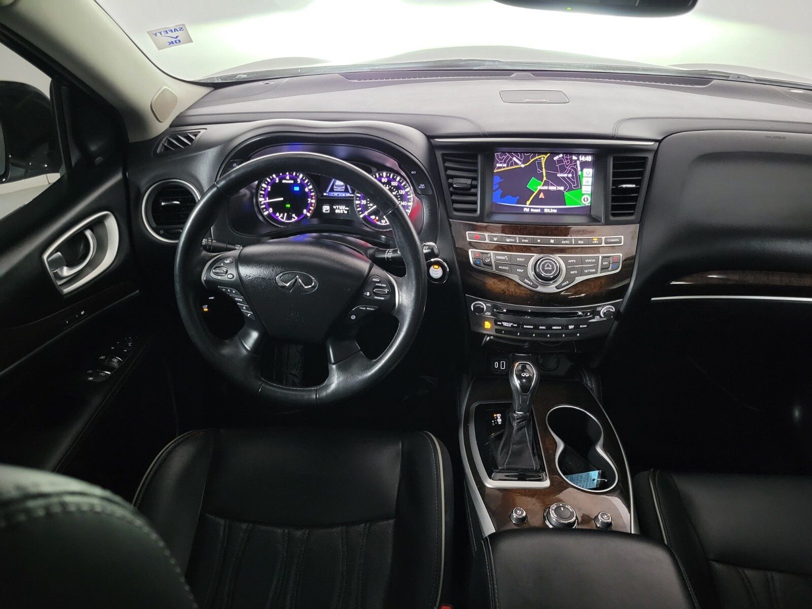 2019 INFINITI QX60 LUXE 28