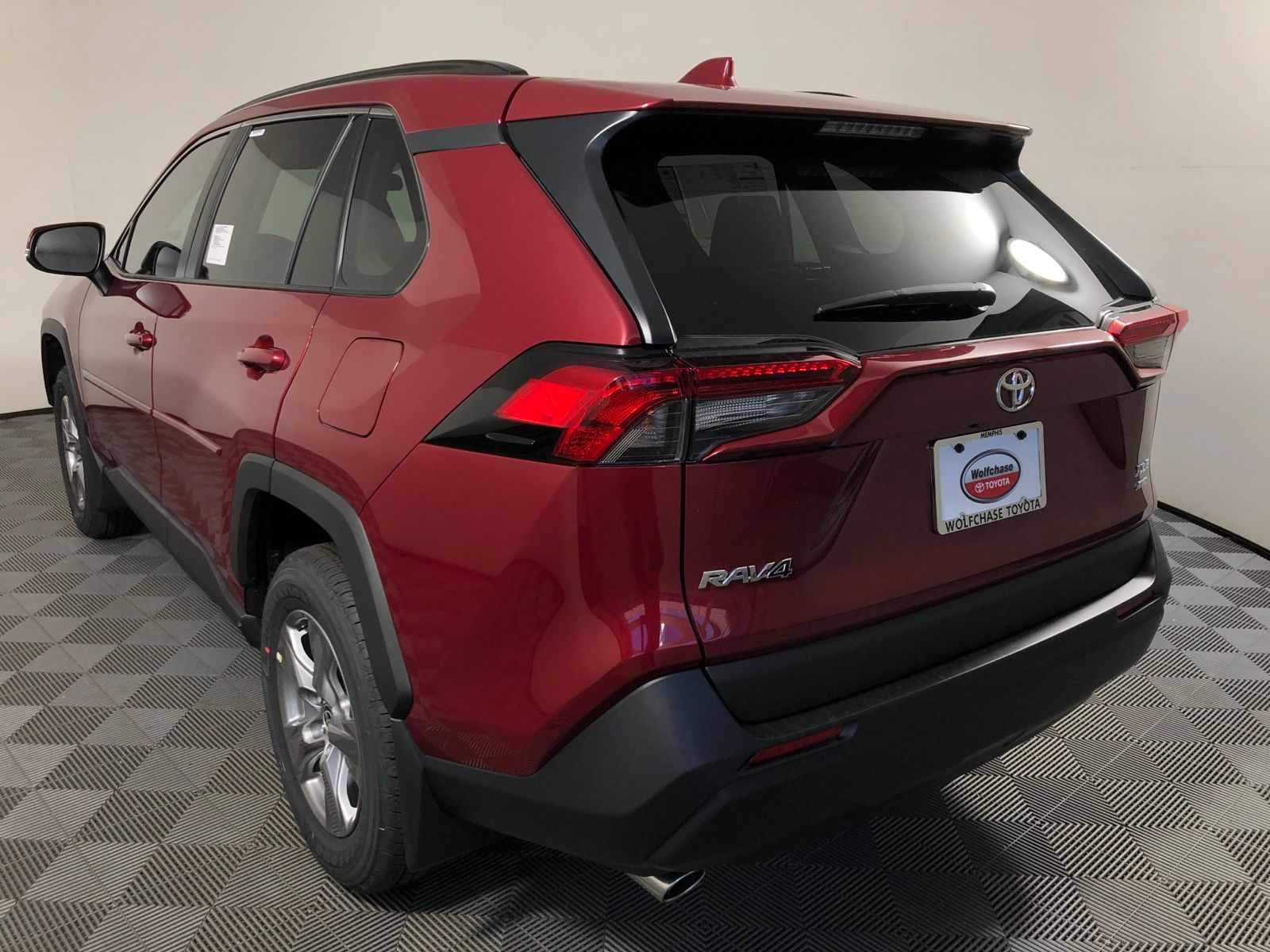 Thumbnail: 2025 Toyota RAV4 - 7