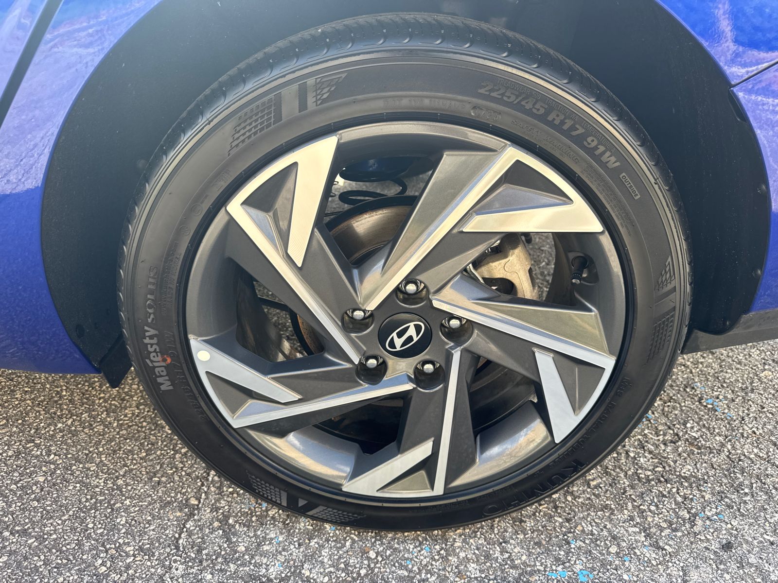 Certified Used 2025 Blue Hyundai SEL Sport image 19