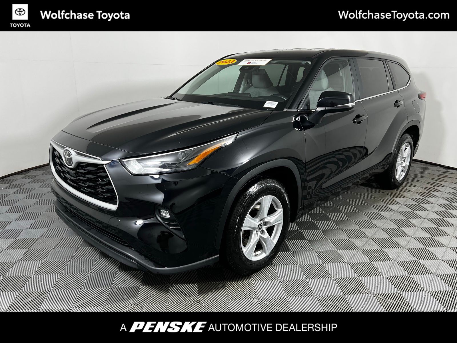 Thumbnail: 2023 Toyota Highlander - 1