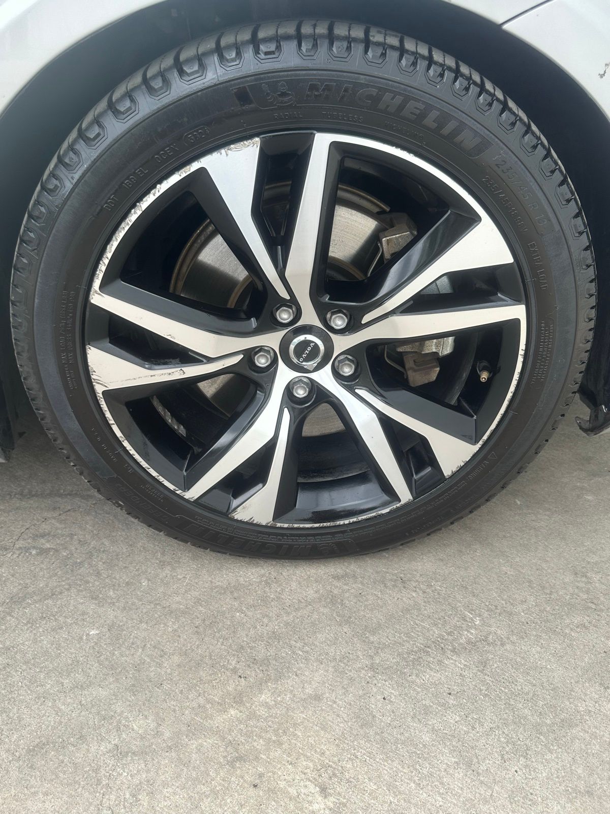 Used Car 2023 Volvo S60  B5 Plus Dark Theme For Sale Under $25,000 In Austin, Texas