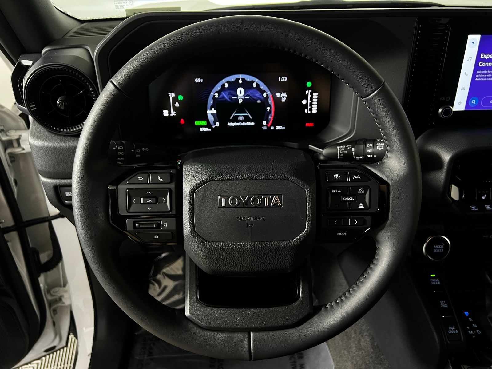 Thumbnail: 2025 Toyota Land Cruiser - 14