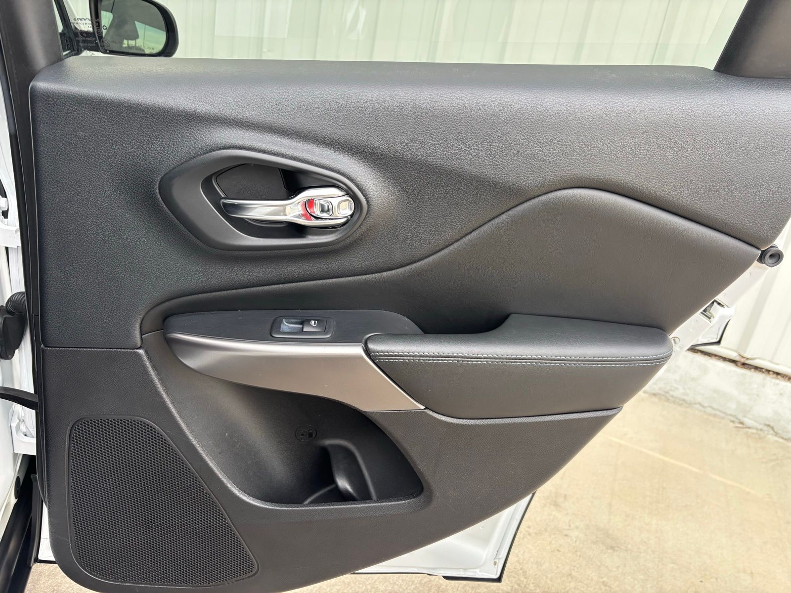 Used Car 2019 Jeep Cherokee  Latitude For Sale Under $12,000 In Austin, Texas