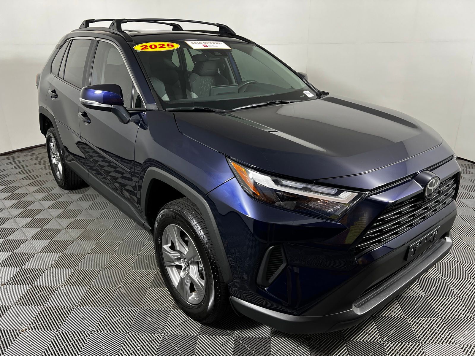 Thumbnail: 2025 Toyota RAV4 - 3