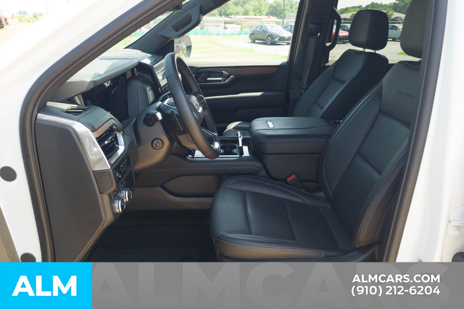 Used 2025 Summit White GMC Denali image 17