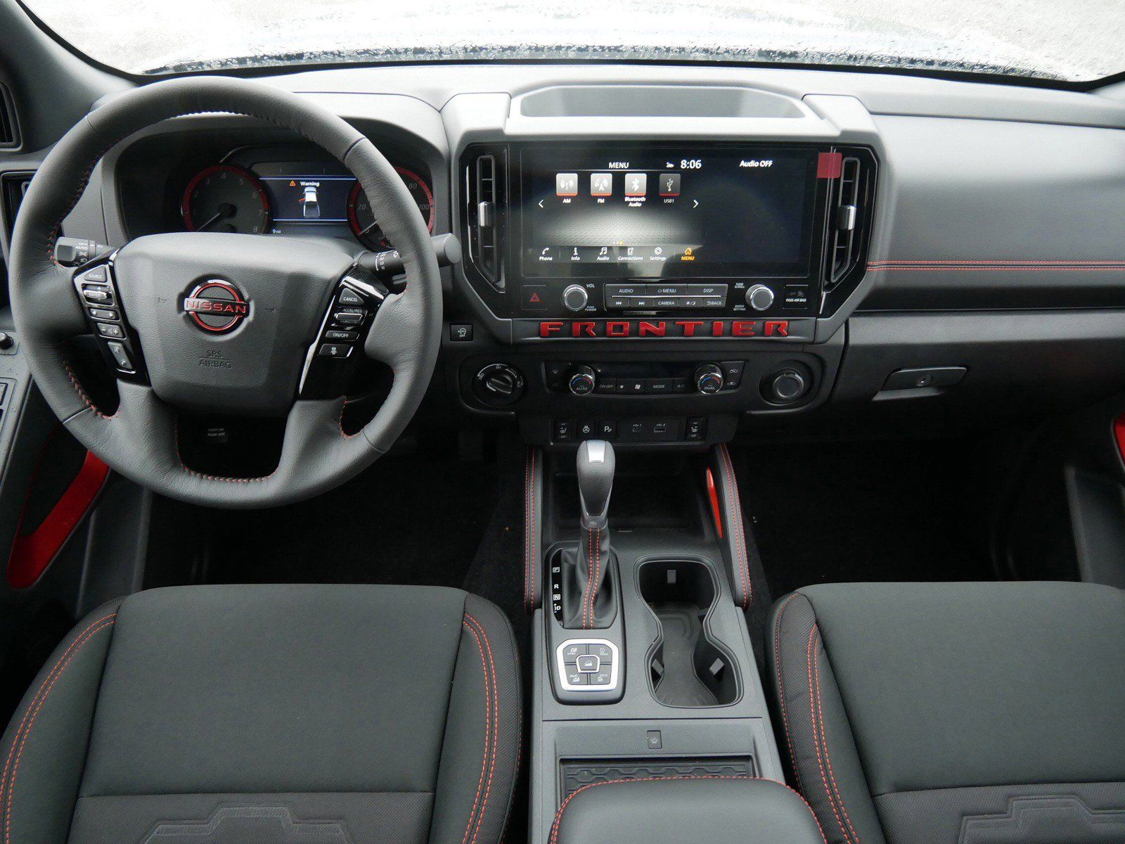 View vehicle photo 7