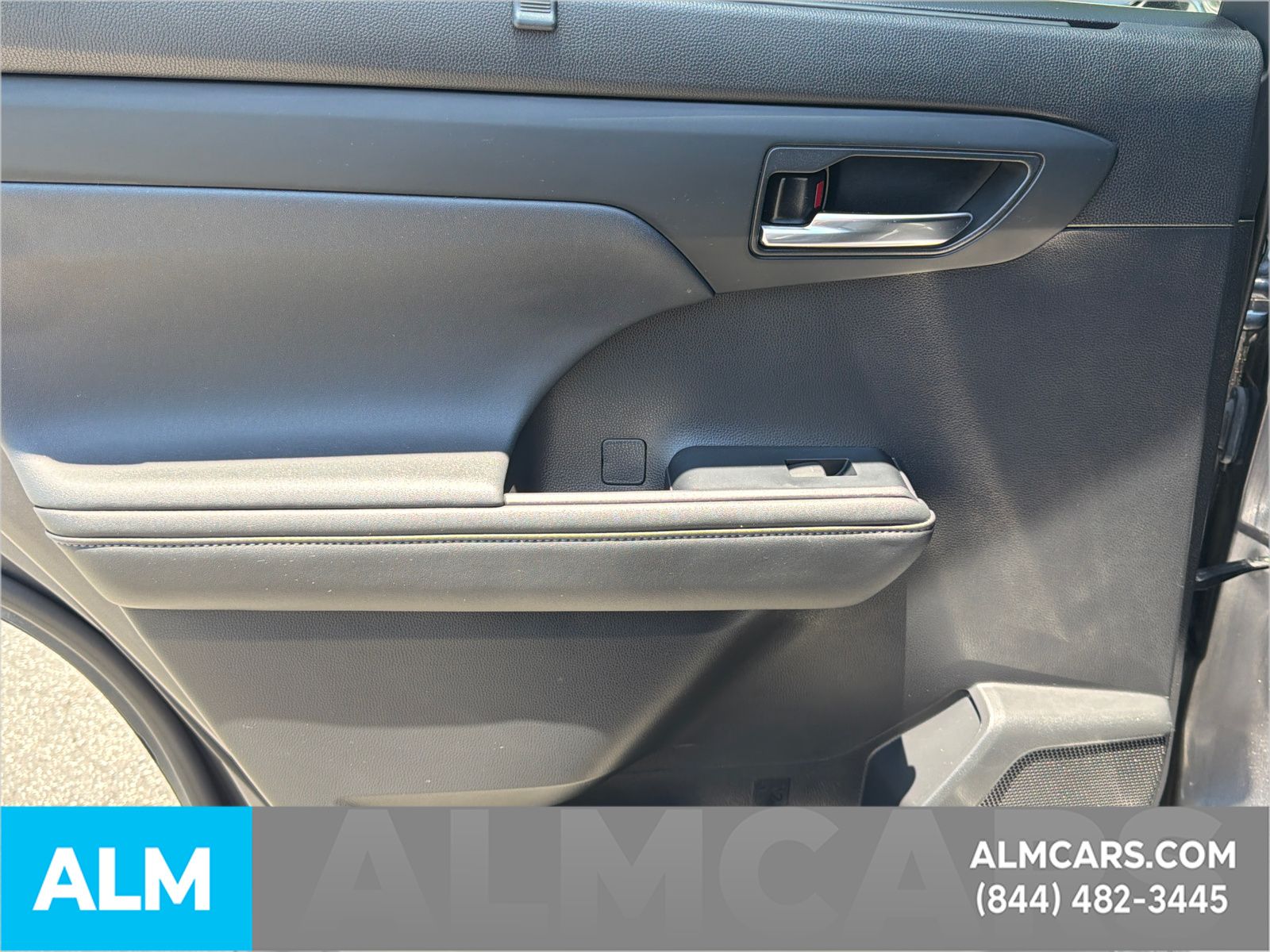 Used 2022 Gray Toyota XLE image 26