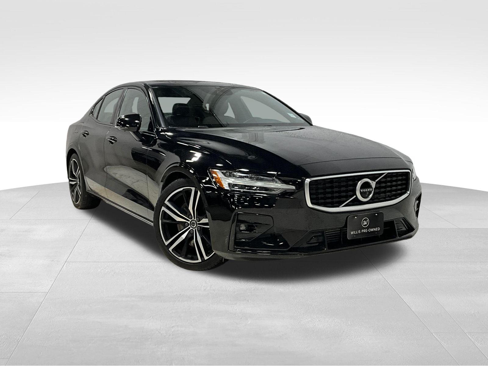 2020 Volvo S60 T6 R-Design AWD
