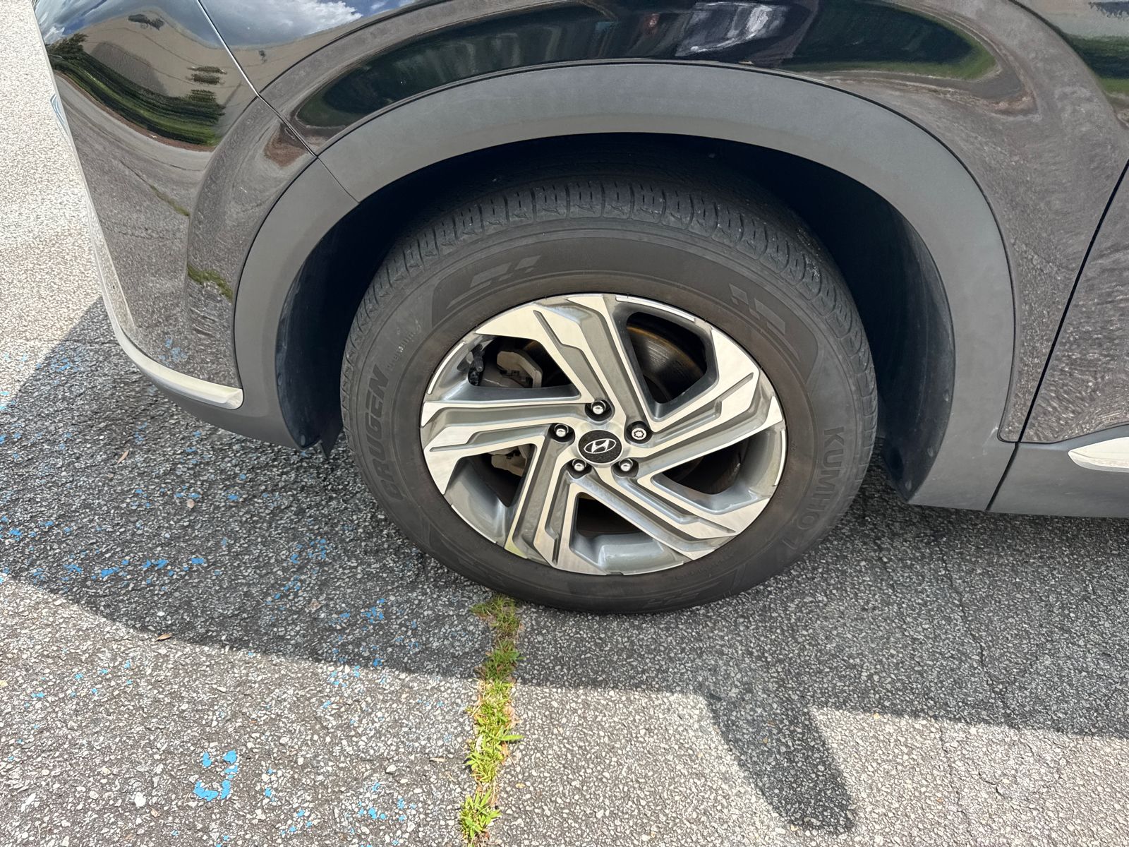 Used 2022 Black Hyundai SEL image 11