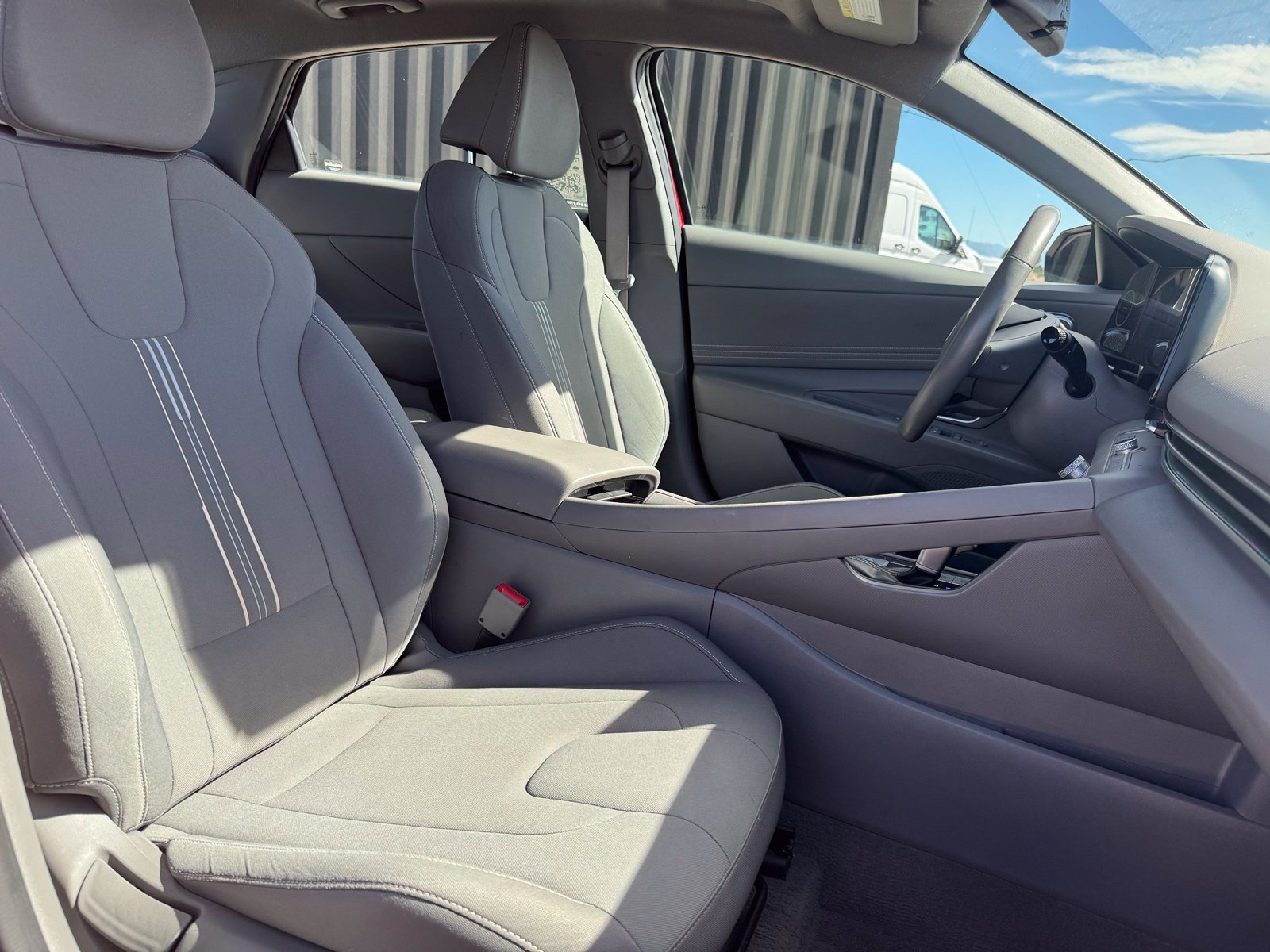 Used 2025 Hyundai Elantra Sedan