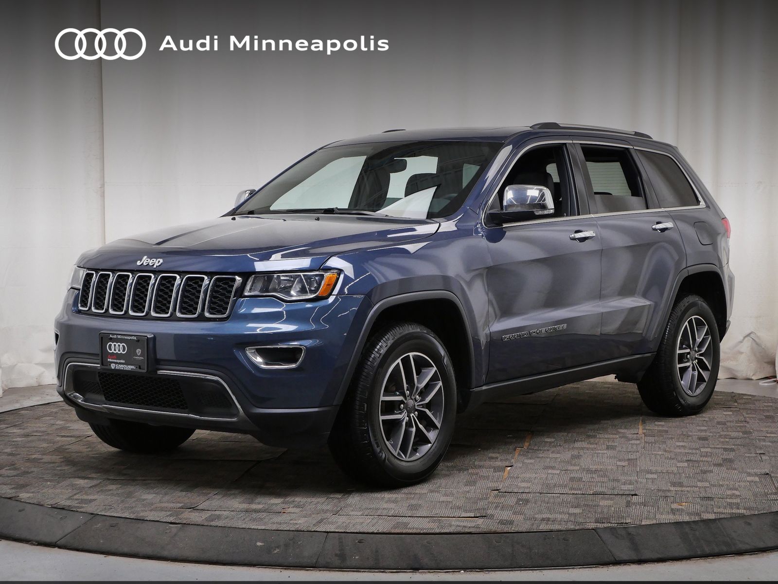 Slate Blue Pearlcoat 2019 Jeep Grand Cherokee SUV / Crossover Four-Wheel Drive 8-Speed Automatic