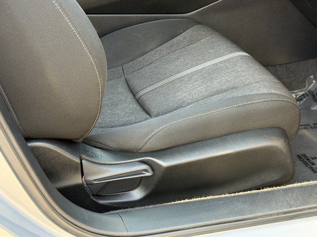 Used 2023 Lunar Silver Metallic Honda Sport image 34